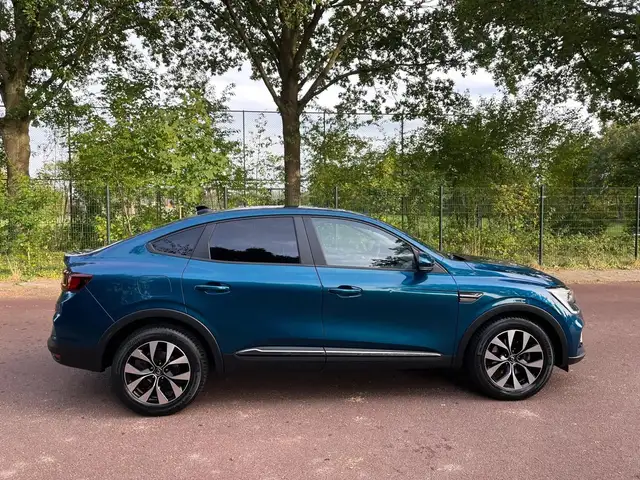 Renault Arkana view 13