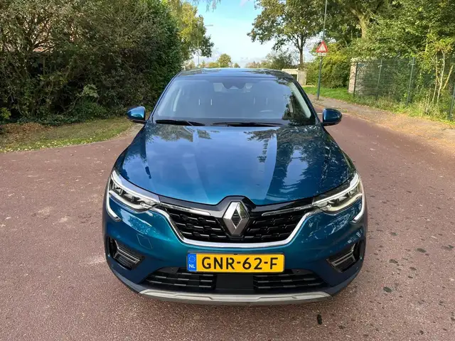 Renault Arkana view 2
