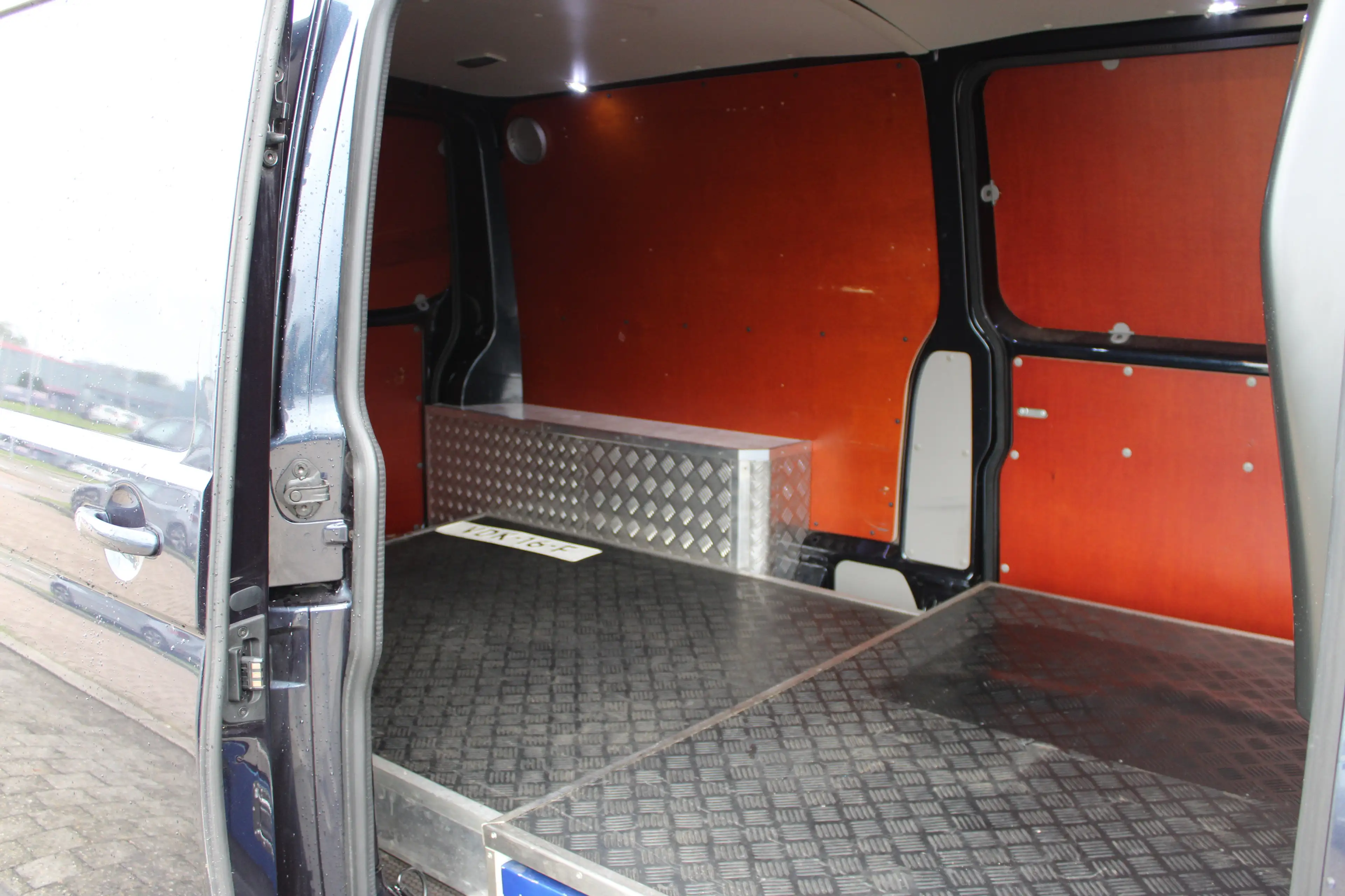 Volkswagen Transporter 2.0 TDI L2H1 4Motion Highline 204pk | Trekhaak | B — photo 7