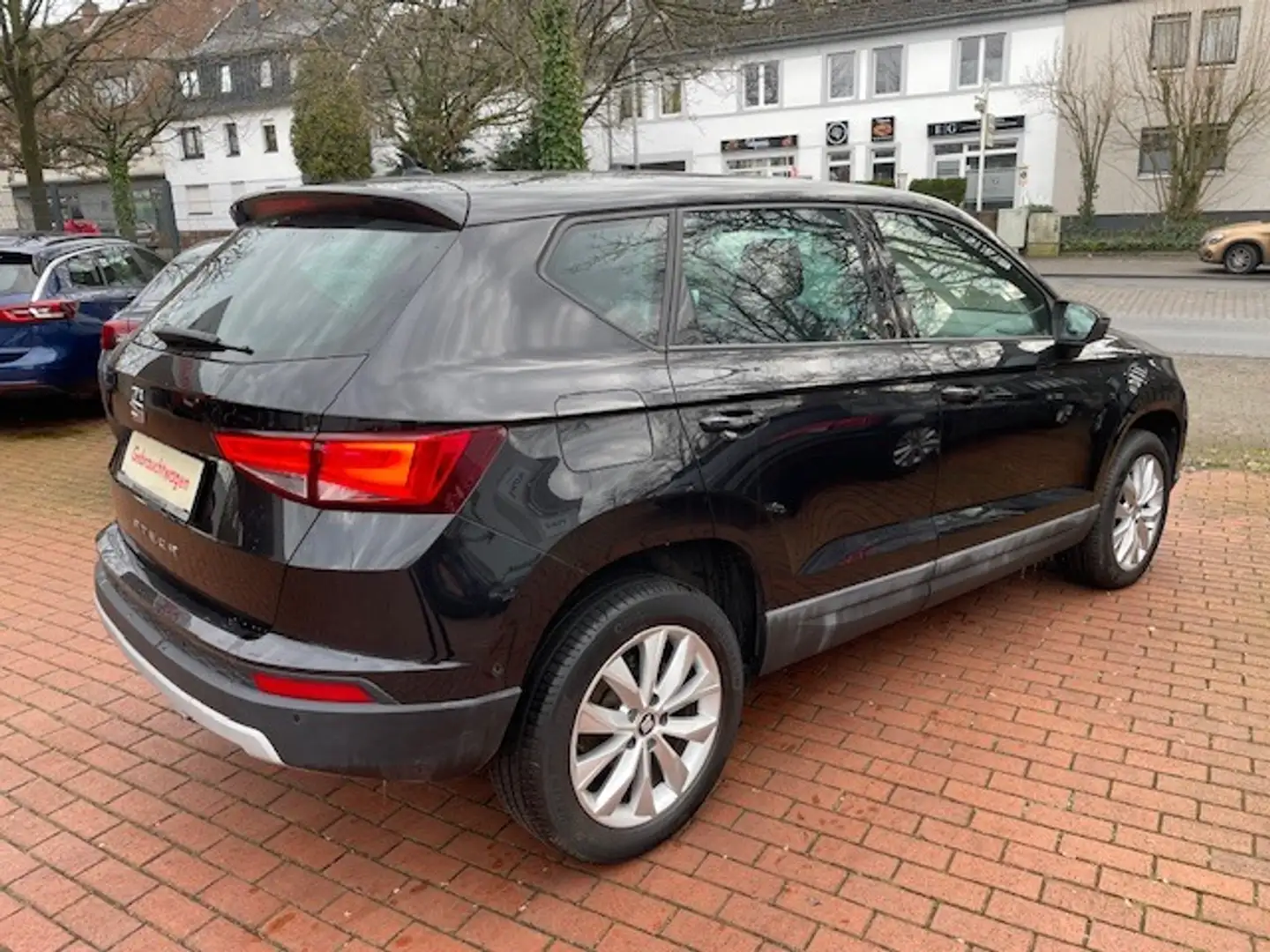 SEAT Ateca Style1,5 TSI*Navi*PDC*Beats*SHZ*DAB* Schwarz - 2