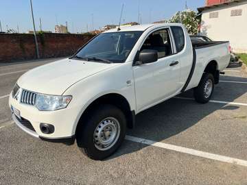 L200 2.5 di-d *1 PROPRIETARIO *CASSONE 180cm