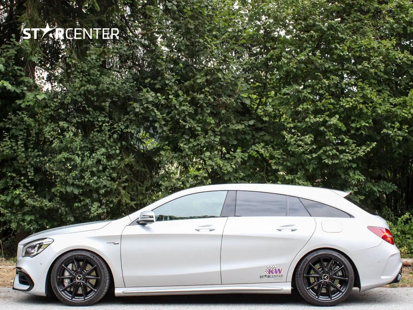 Mercedes-Benz CLA 45 AMG 4M Shooting Brake *mit KW Gewindefahrwerk V3* Silber - 2