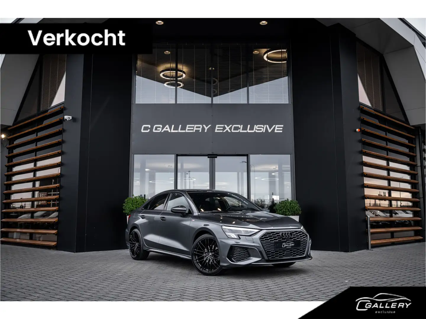 Audi A3 Limousine 35 TFSI edition one - S Line | Panorama Grau - 1