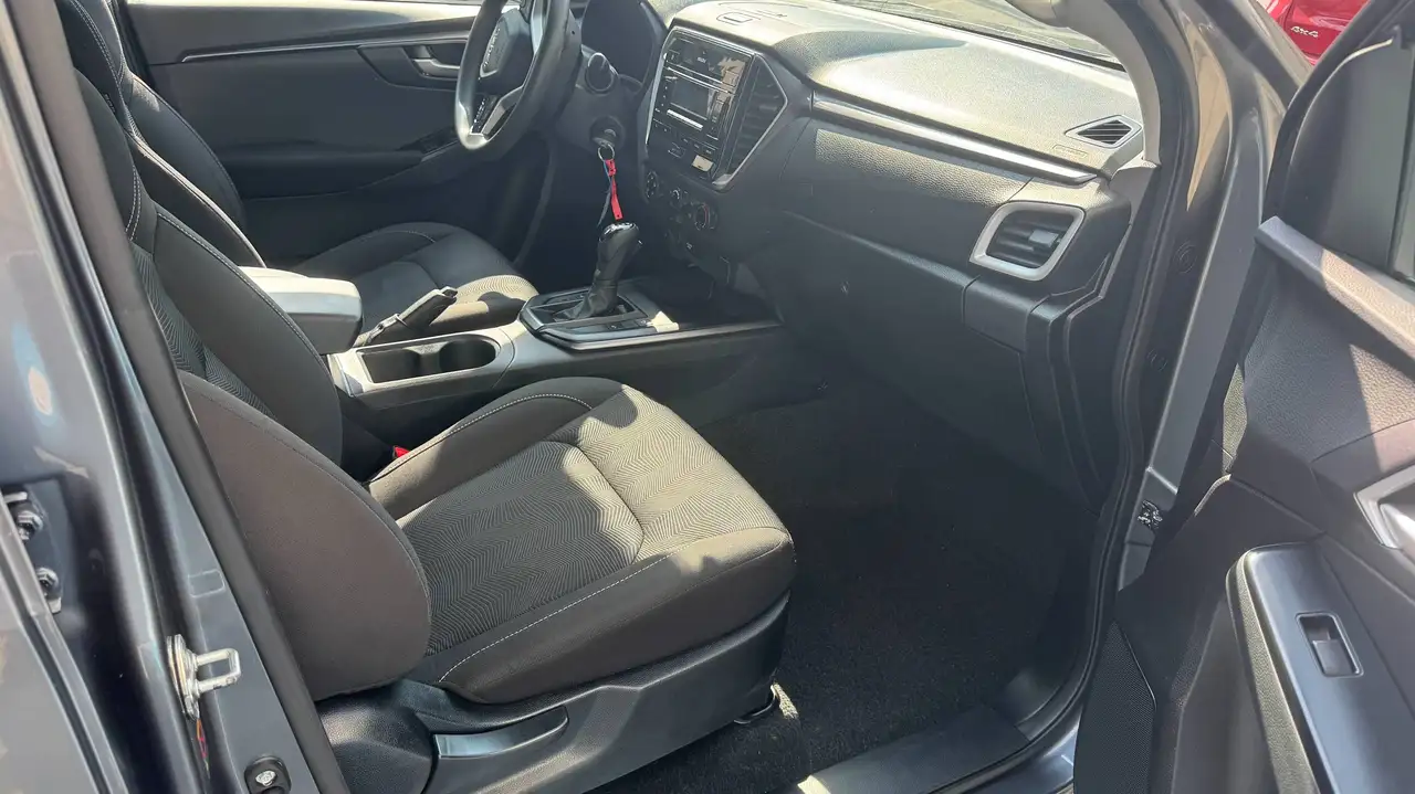 Isuzu D-Max 2023 — фото 15