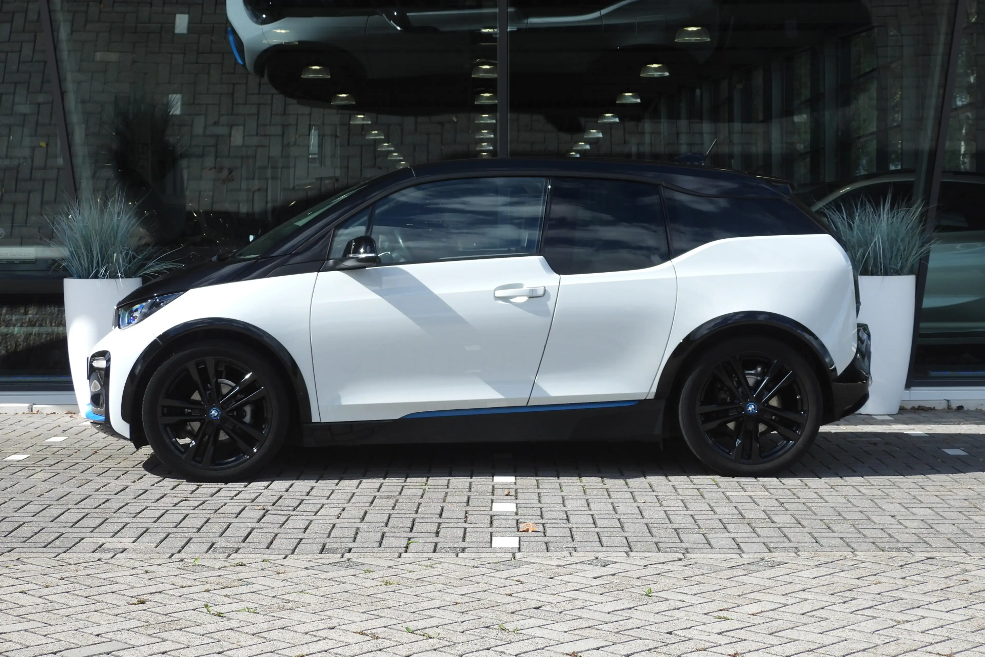 BMW i3 S Executive / Achteruitrijcamera / Stoelverwarming — photo 8