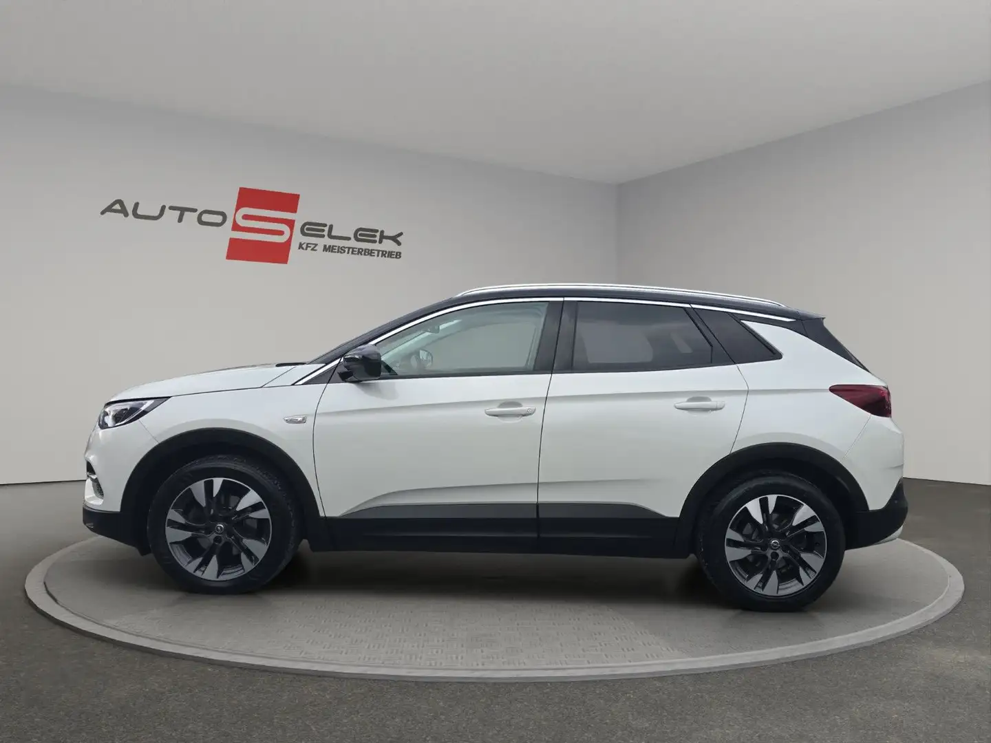 Opel Grandland X Ultimate LEDER NAVI DAB AHK 360 Blanc - 2