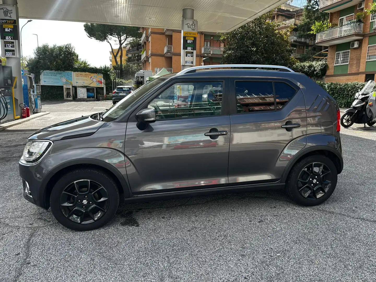 Suzuki Ignis Ignis III 1.2 dualjet Top 2wd ags Grigio - 2