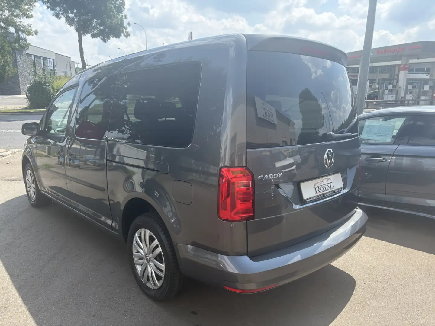 Volkswagen Caddy Maxi 2.0 TDI 105 CV TRENDLINE 7 PLACES Gris - 2