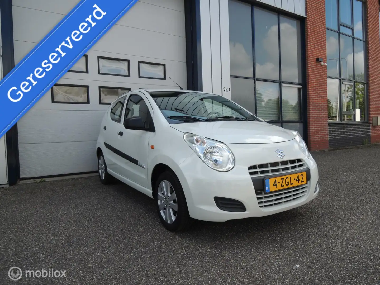 Suzuki Alto 1.0 Celebration 1ste Eigenaar! Dealer onderh.! Alb - 2