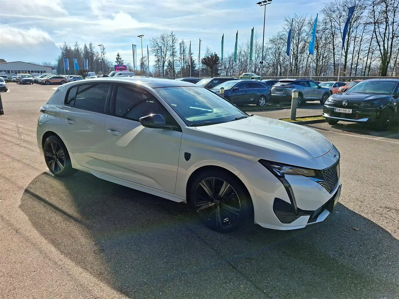Peugeot 308 BlueHDI 130 S&S EAT8 GT Pack 4