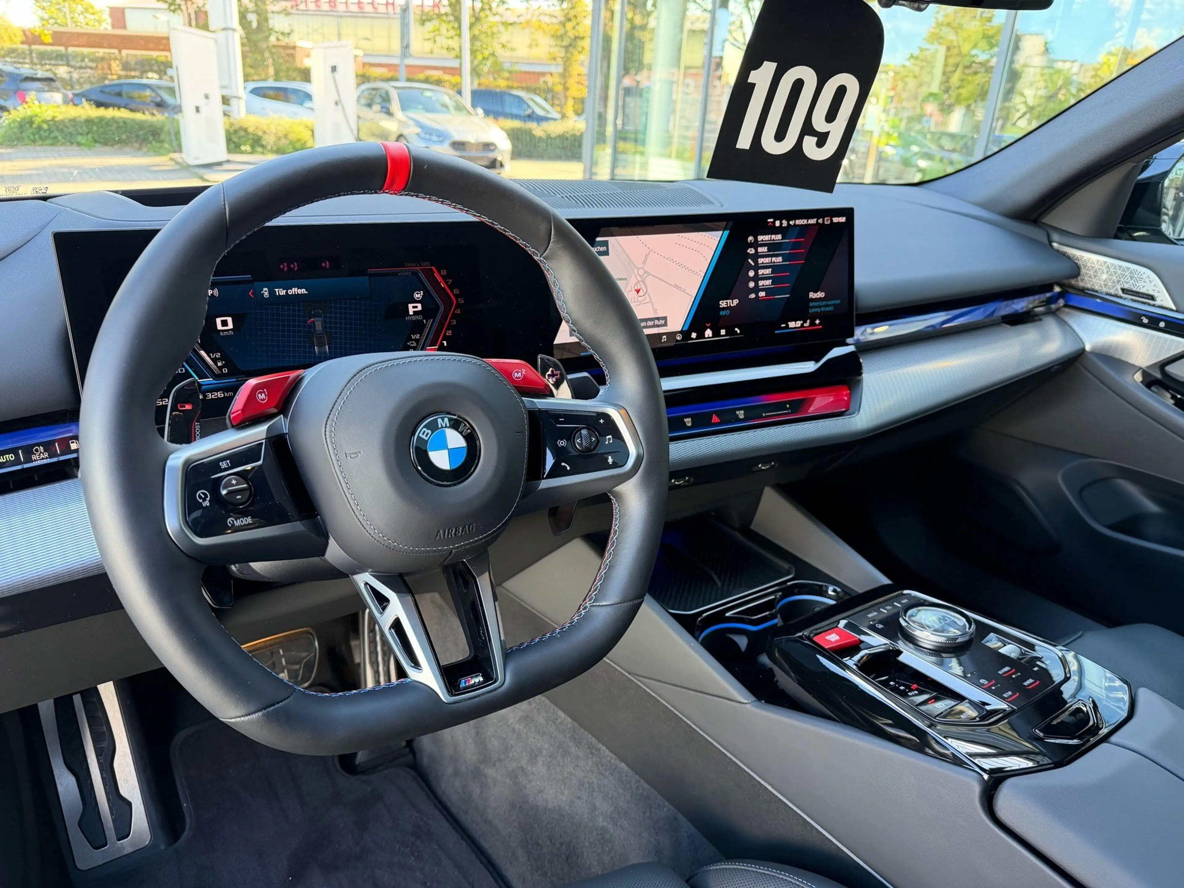 BMW M5 Limousine PANO B&W Ad.LED DA-Prof PA+ — photo 5