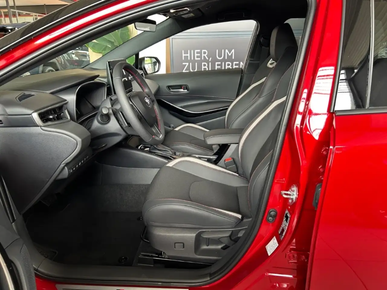 Toyota Corolla Hybrid 2,0L Touring Sports GR Sport 9