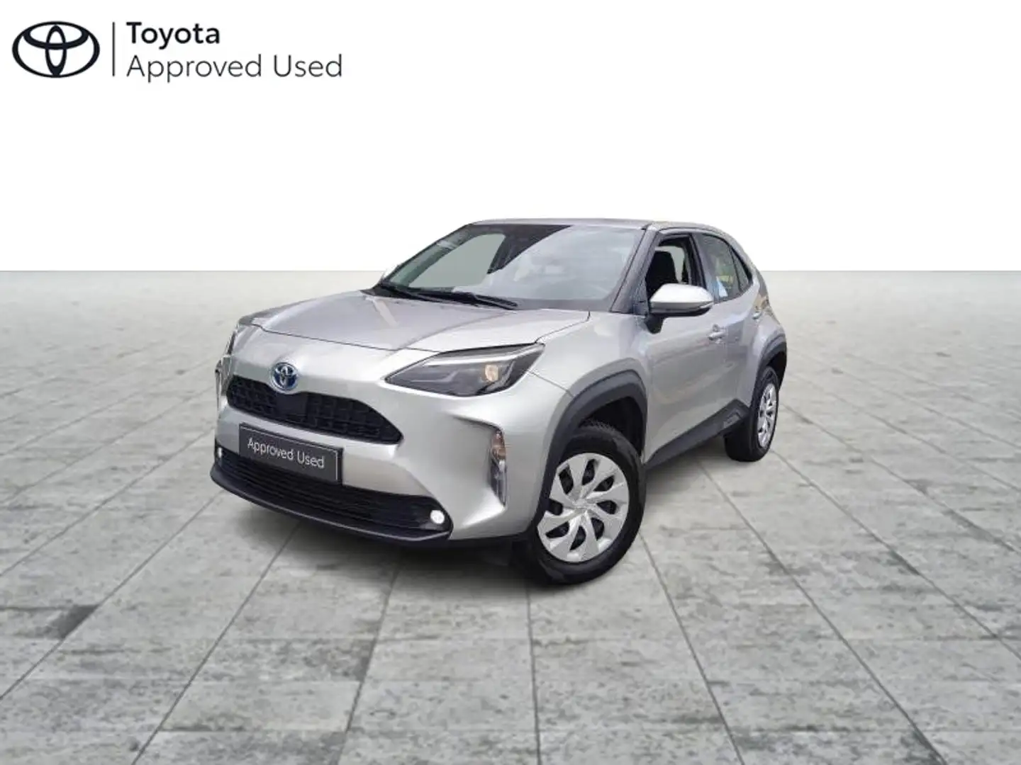 Toyota Yaris Cross Dynamic 1.5 TNGA HEV 2WD CVT Zilver - 1