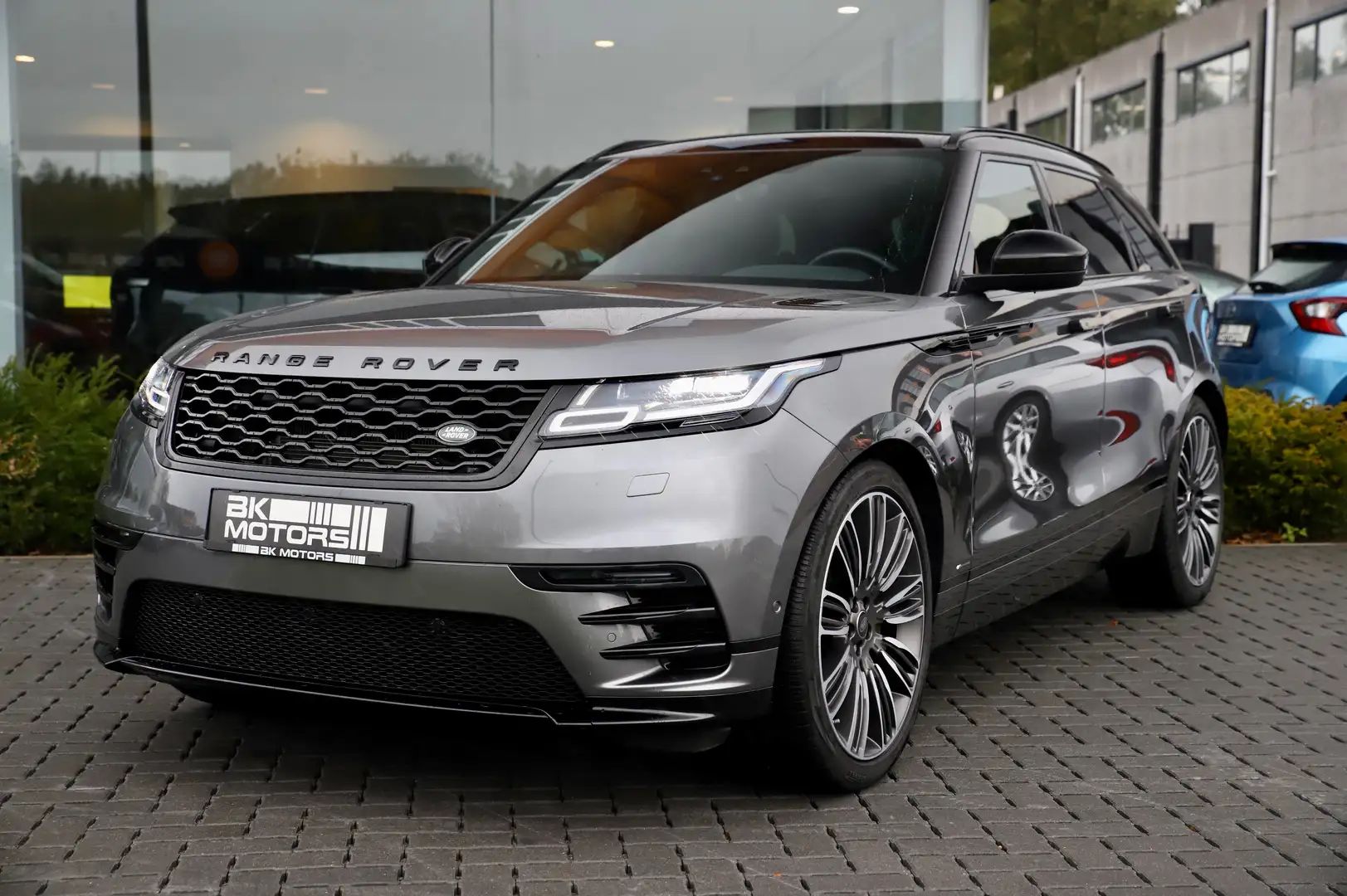 Land Rover Range Rover Velar 3.0 R-Dynamic SE-LICHTE VRACHT-MERIDIAN-LUCHTVERIN Gris - 2