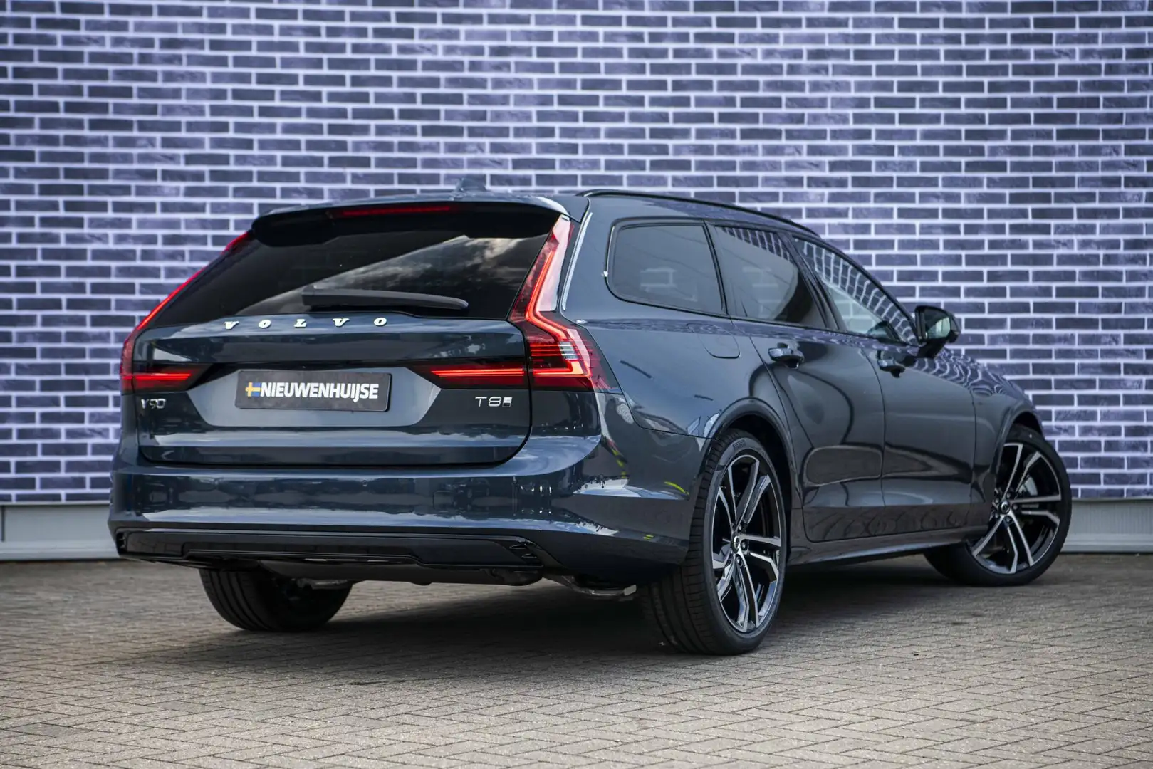 Volvo V90 2.0 T8 Plug-in hybrid AWD Ultra Executive Edition Azul - 2