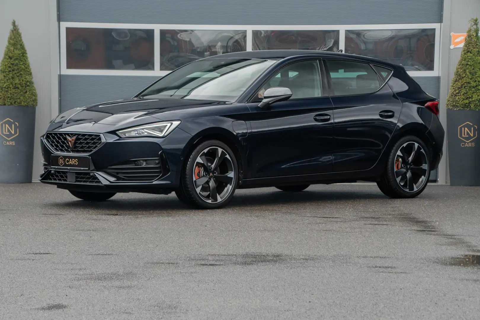 CUPRA Leon 1.4 e-Hybrid Business | DAB| Sfeerverichting Bleu - 1