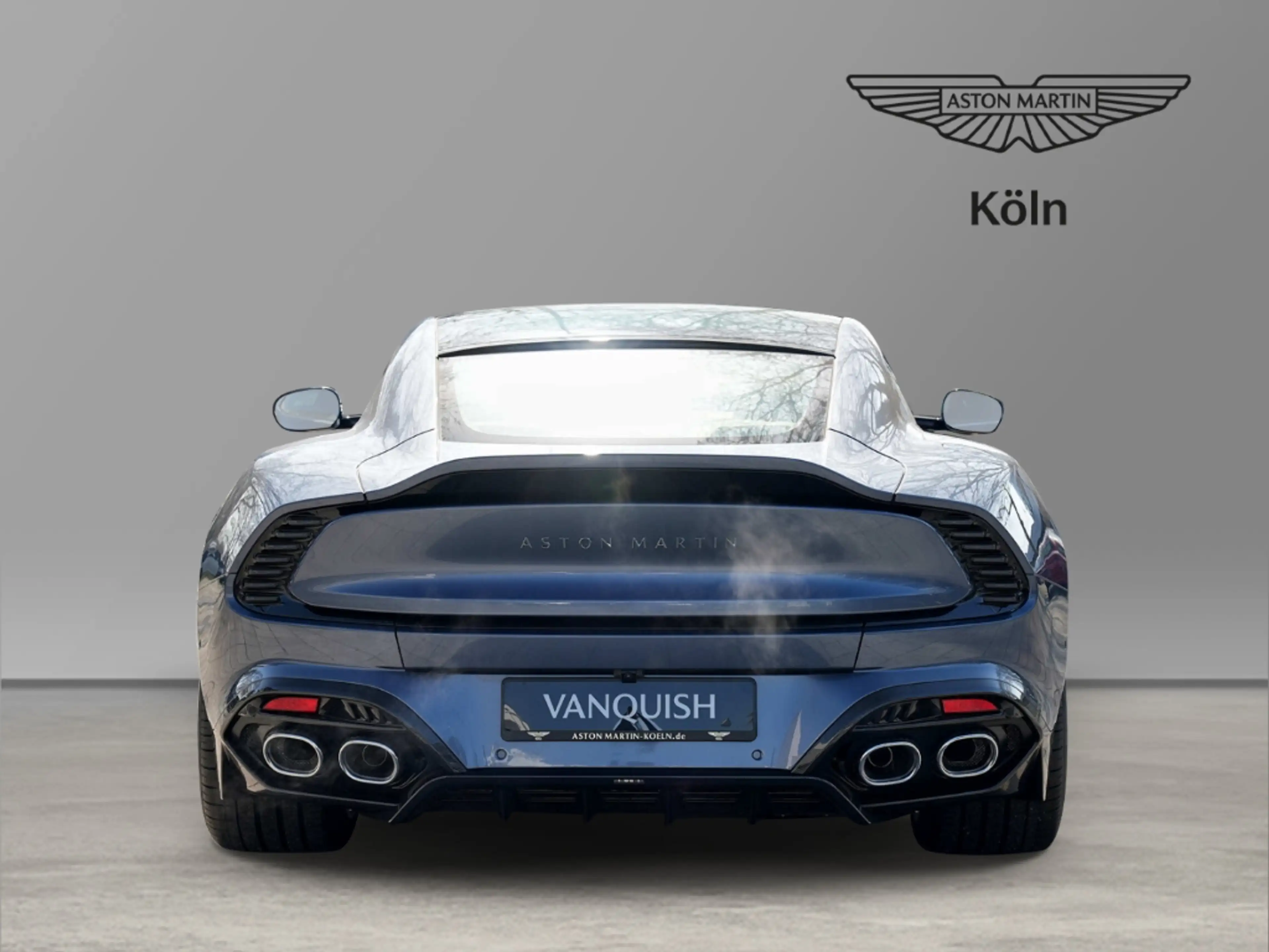 Aston Martin Vanquish Concours Blue / Oxford Tan  Bowers and Wilkins — photo 5