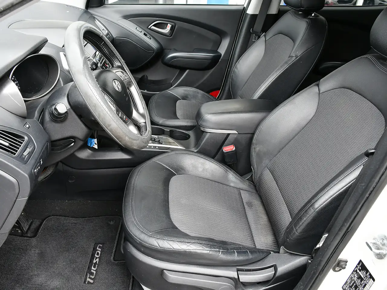 Hyundai TUCSON снимка Hyundai TUCSON