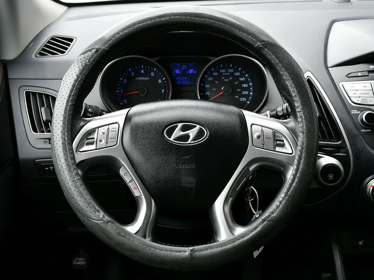 Hyundai TUCSON снимка Hyundai TUCSON