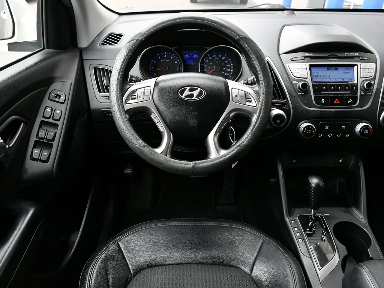 Hyundai TUCSON снимка Hyundai TUCSON