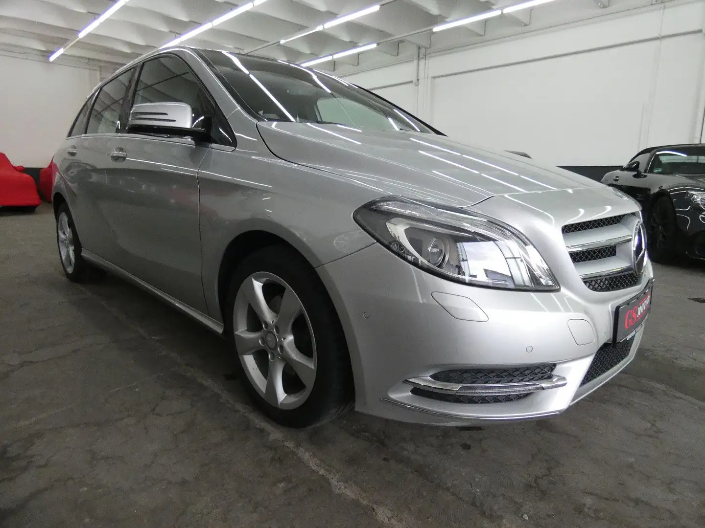 Mercedes-Benz B 200 CDI BE SPORT*PANO*XENON*NAVI*PDC* Argent - 1