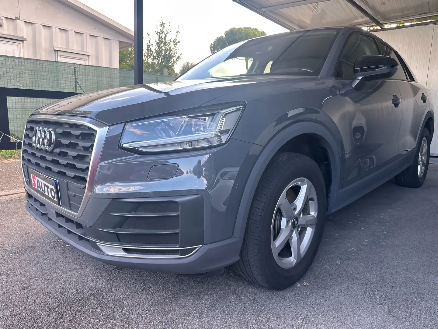 Audi Q2 Q2 I 2017 1.6 tdi Business PREZZO REALE Grijs - 1