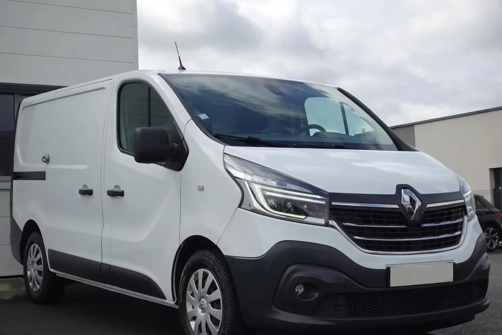 Renault Trafic TRAFIC L1H1 1200 KG DCI 145 ENERGY GRAND CONFORT Blanc - 1