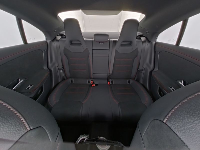 Mercedes-Benz CLA 250 e AMG-Sport/Pano/Night/Totw/Keyl/Cam/18 — photo 10