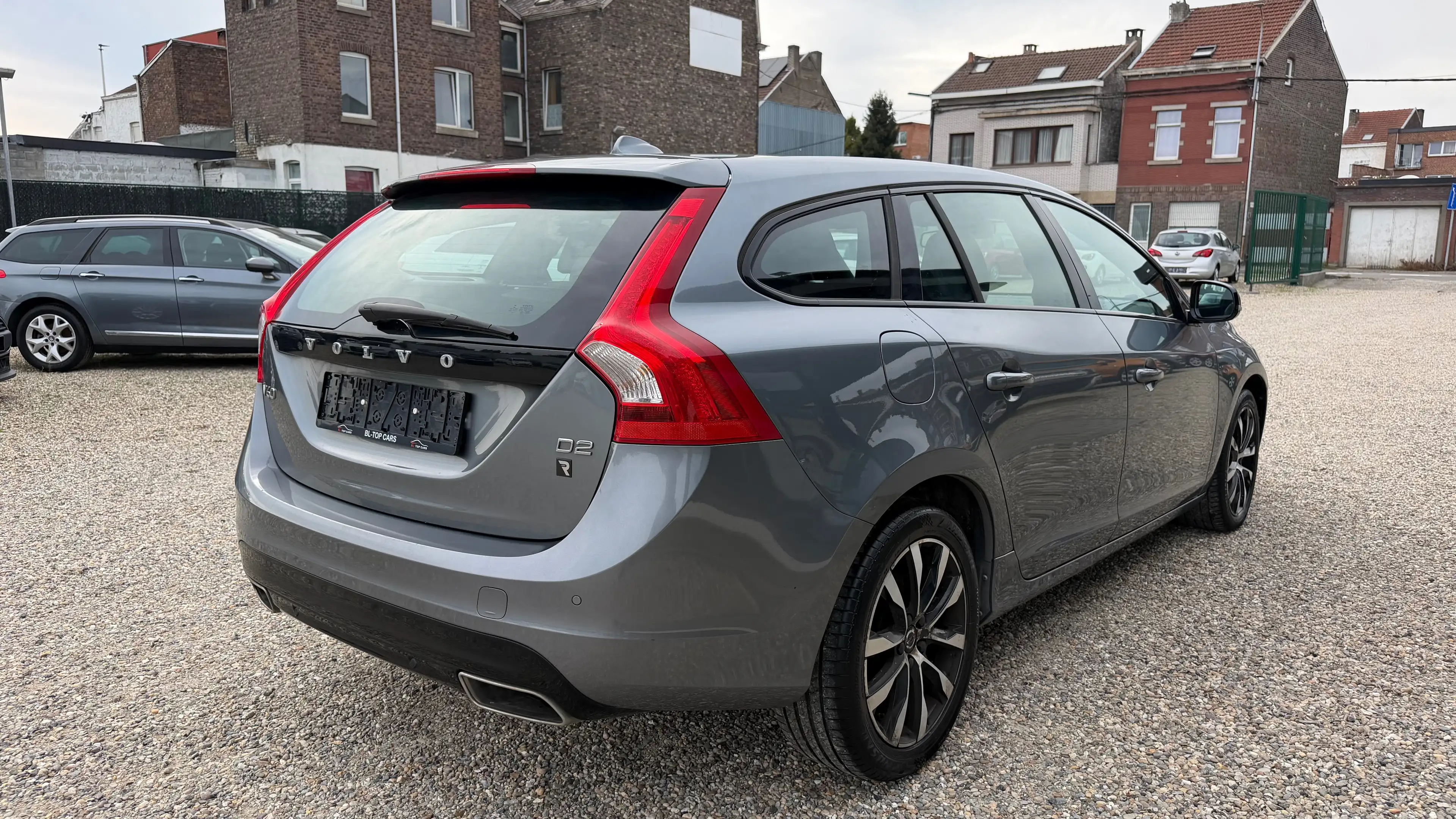 Volvo V60 V60 2.0 D2 Dynamic Edition — photo 5