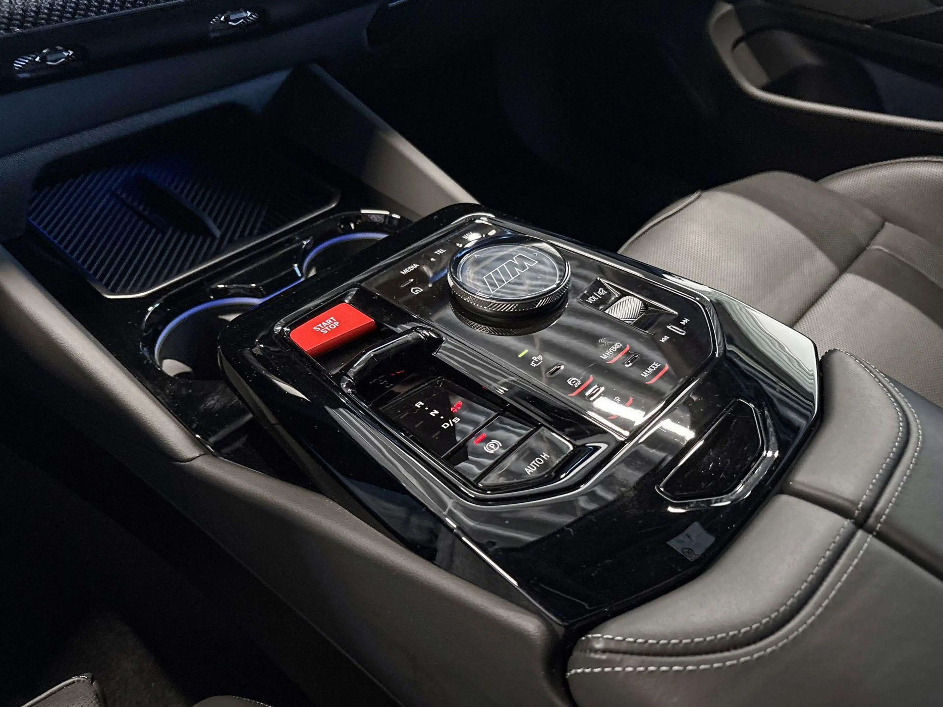 BMW M5 Touring M Drive Professional - Verwacht: Augustus — photo 14