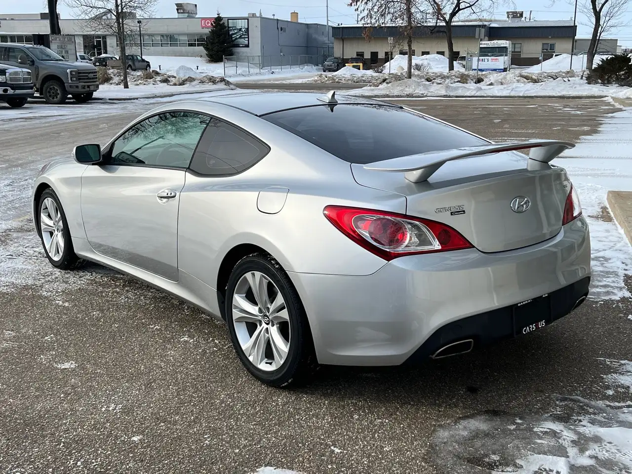 Hyundai Genesis Coupe снимка Hyundai Genesis Coupe