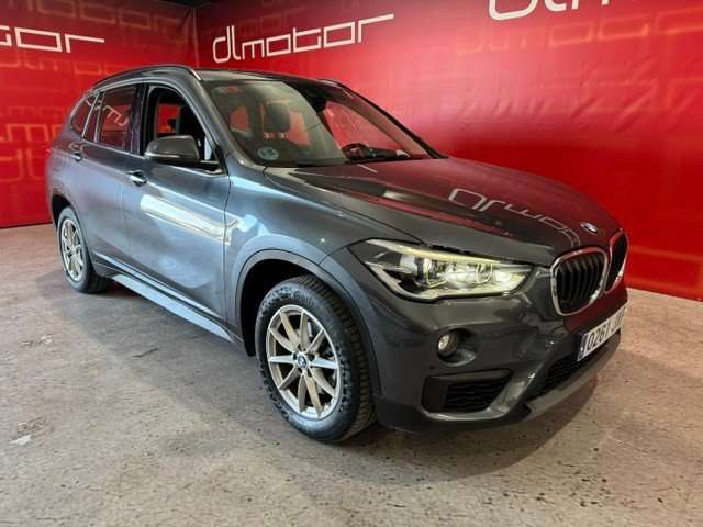BMW X1 sDrive 18dA - foto 1