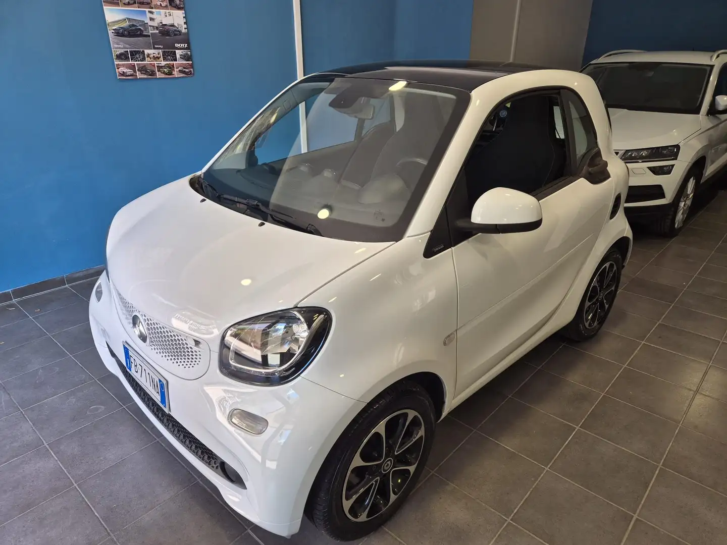 smart forTwo Fortwo 1.0 Passion 71cv twinamic total WHITE Bianco - 1