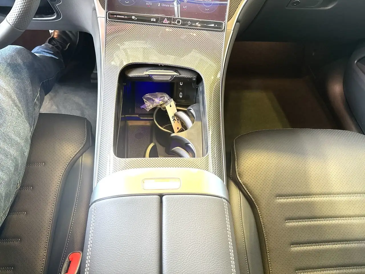 Mercedes-Benz GLC снимка Mercedes-Benz GLC