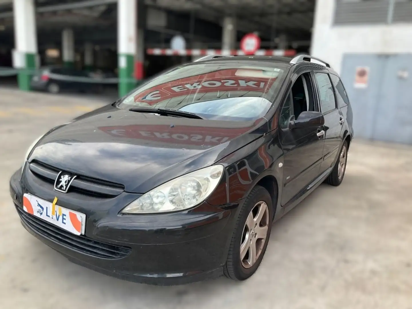 Peugeot 307 SW 2.0HDI Pack 136 Noir - 1