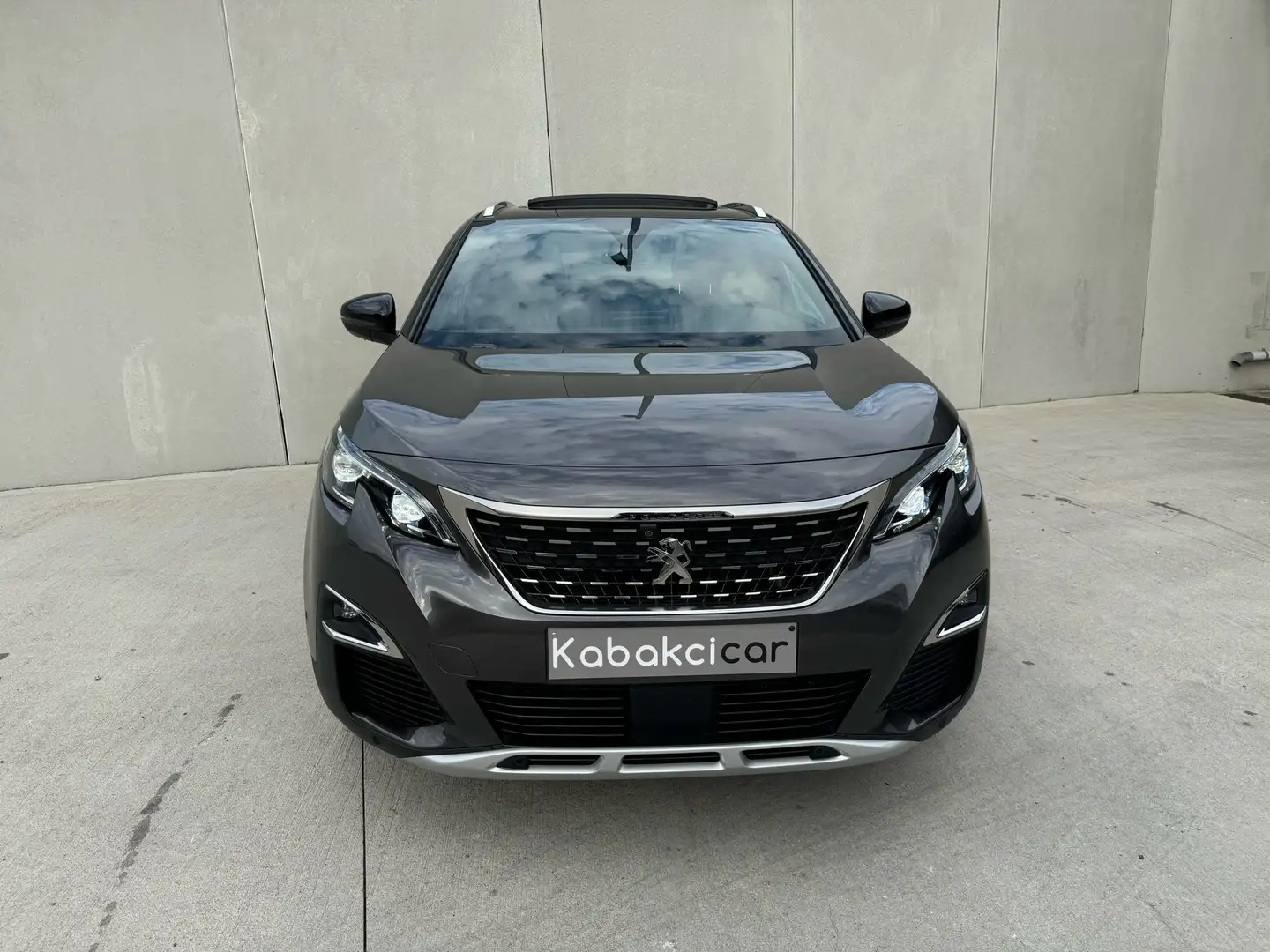 Peugeot 3008 1.2 GT Line / CAMERA/TOIT PANO / GARANTIE!!! Grau - 2