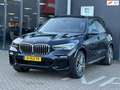 BMW X5 XDrive30d High Executive/M-SPORT/CAMERA/NAVI/XENON Schwarz - thumbnail 1