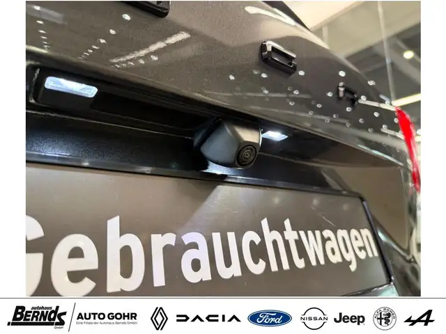 Ford Kuga view 8