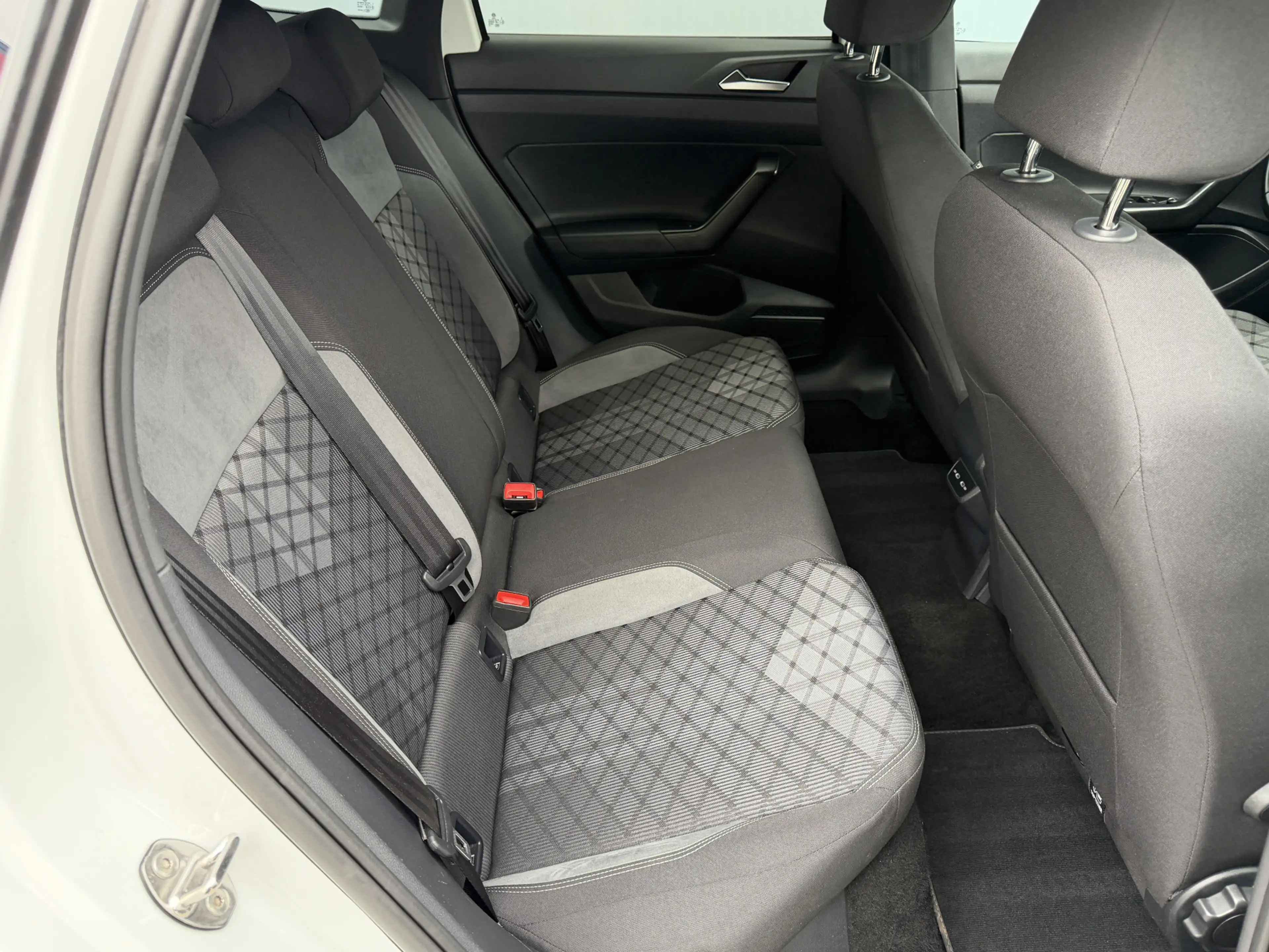 Volkswagen Taigo BWJ 2022 | 1.0 TSI R-Line Business AUTOMAAT | CAME — photo 41