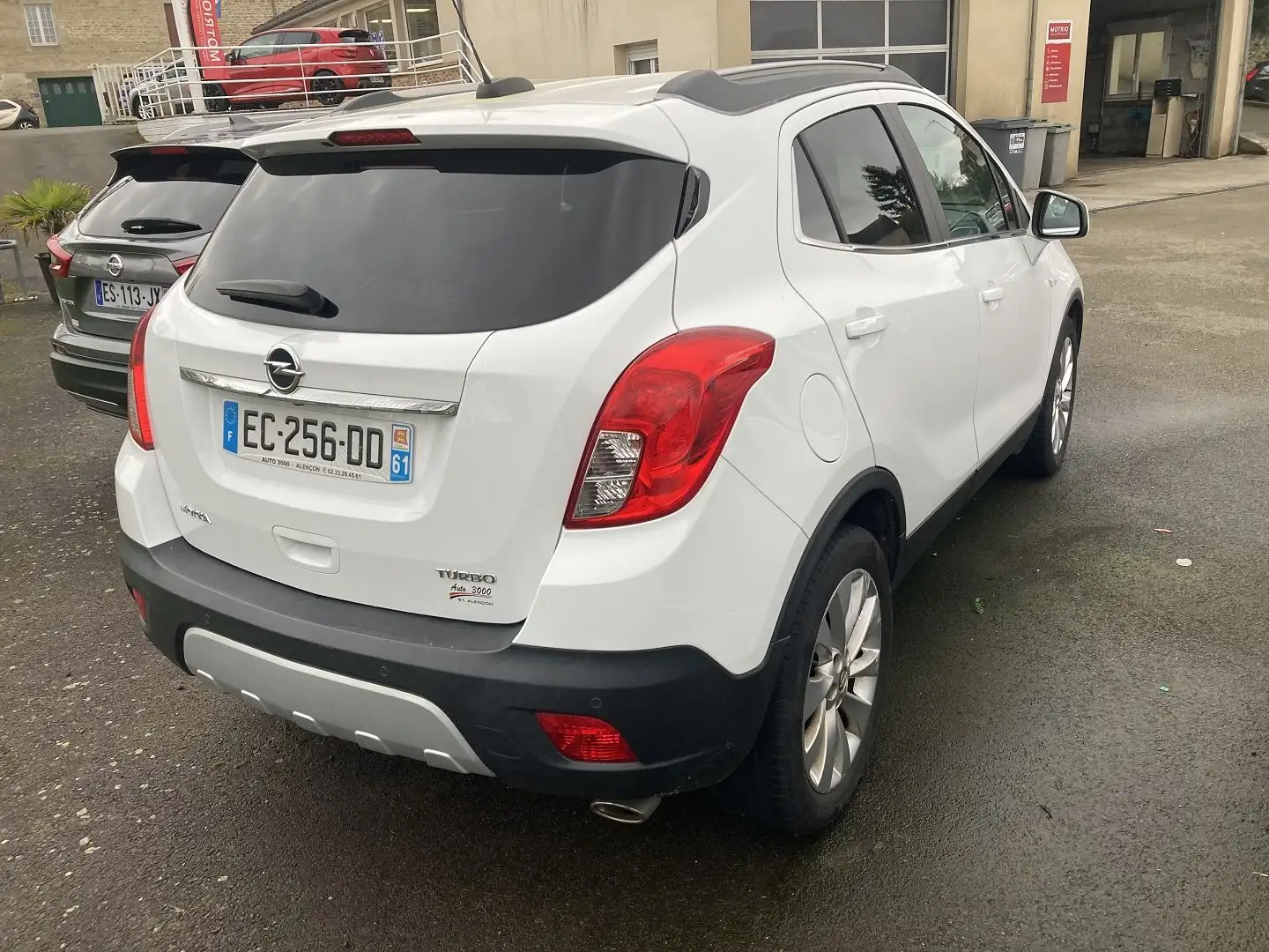 Opel Mokka 1.4 TURBO 140CH COSMO START\u0026STOP 4X2 Blanc - 2