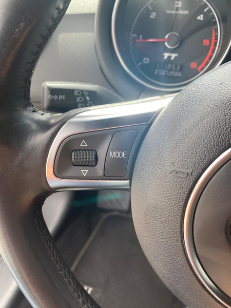 Audi TT Coupé 2.0 TDi Quattro S line DPF — photo 15