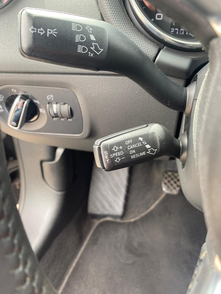 Audi TT Coupé 2.0 TDi Quattro S line DPF — photo 14