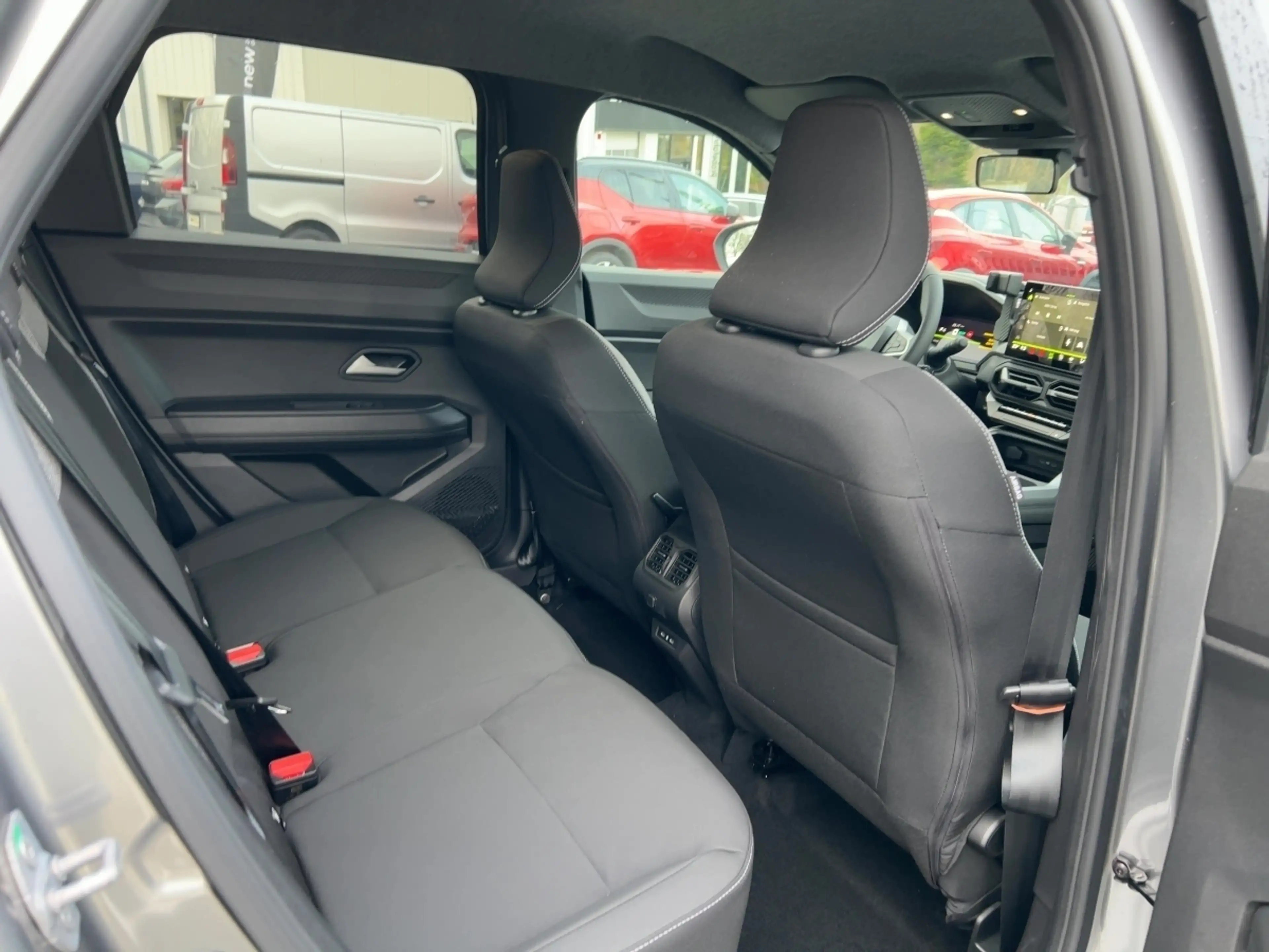 Dacia Bigster Journey HYBRID 155 — photo 12