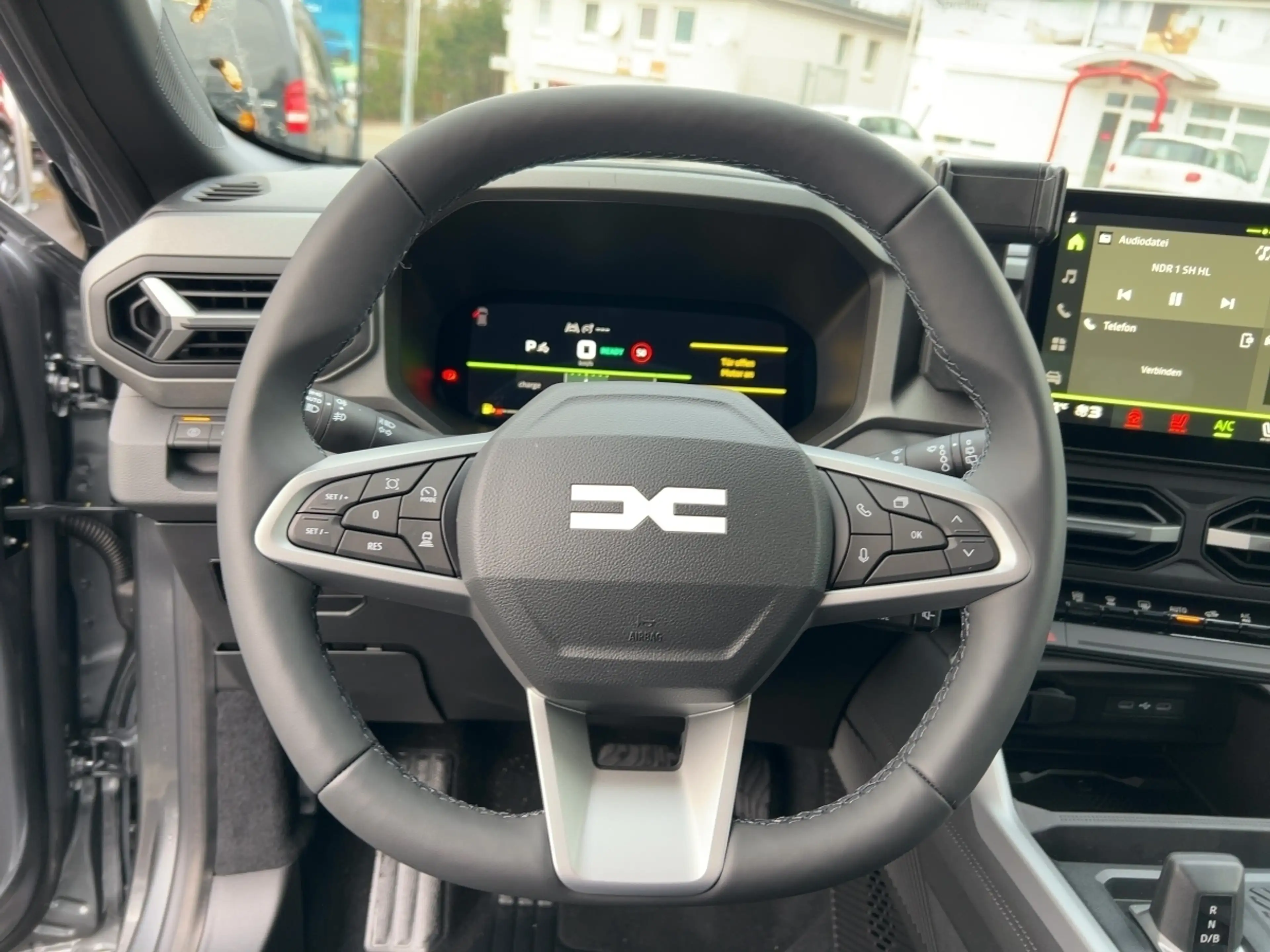 Dacia Bigster Journey HYBRID 155 — photo 9
