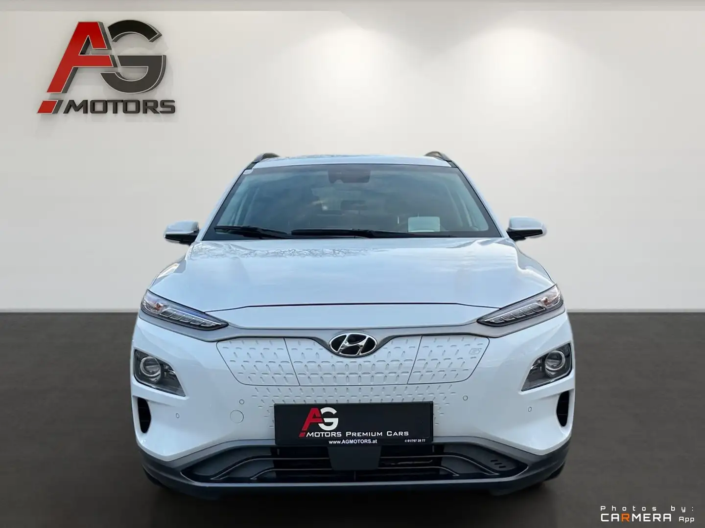 Hyundai KONA 64kWh Level 5 / 1.Besitz Weiß - 2