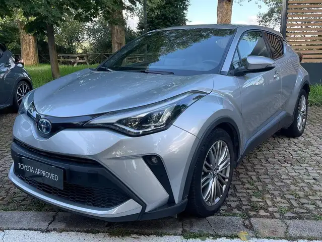 2022 Toyota C-HR in Silver for sale
