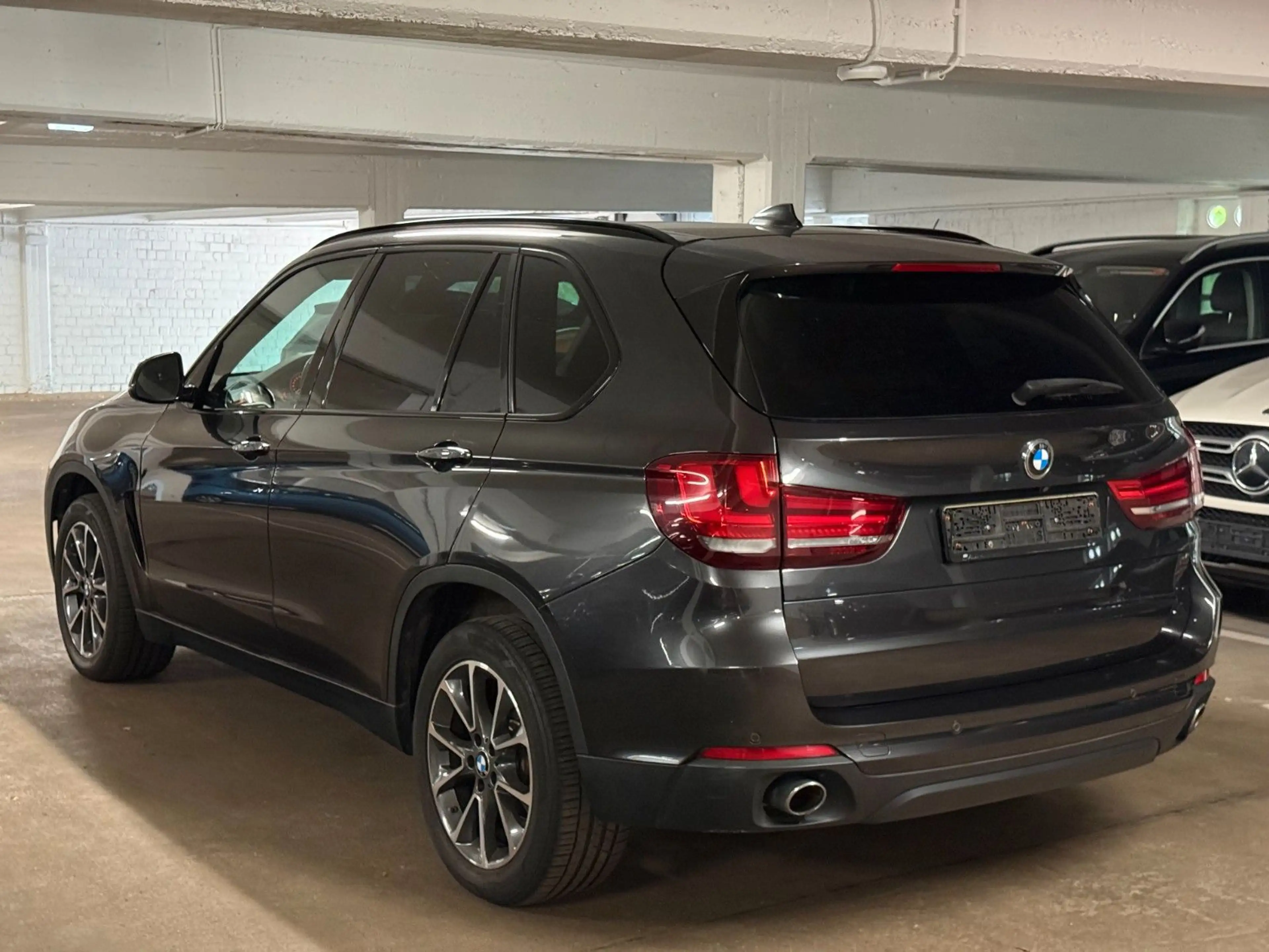 BMW X5 xDrive30d *INDIVIDUAL* Komfortsitz*M-Lenk*HUD — photo 3