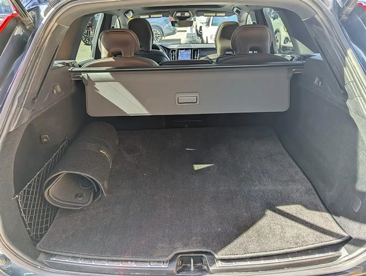 Volvo XC60 снимка Volvo XC60