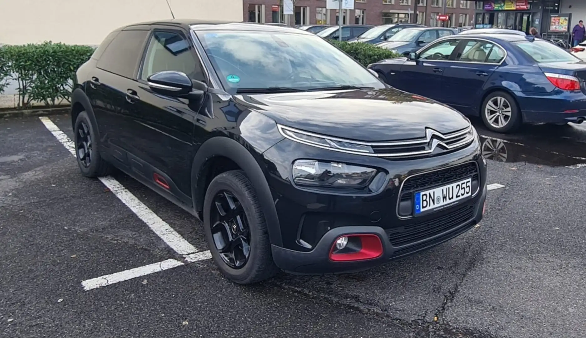 Citroen C4 Cactus PureTech 130 Stop&Start Shine Black - 1