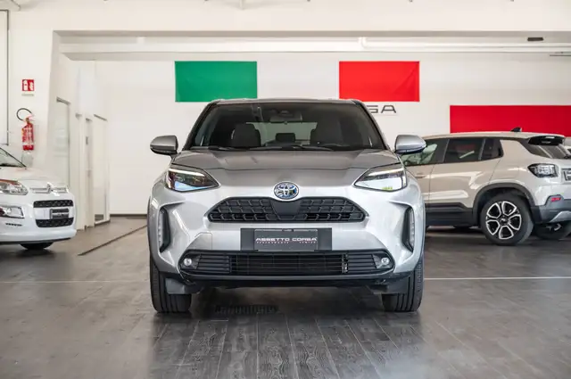 Toyota Yaris Cross view 2